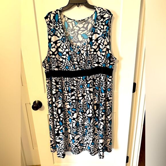 Apt. 9 Black and Blue Patterned Dress - Picture 1 of 6